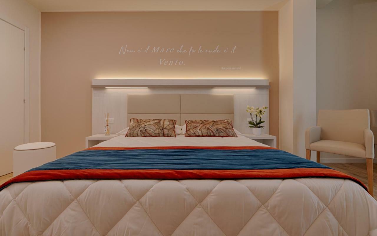 Roma Hotel Castiglione della Pescaia Buitenkant foto